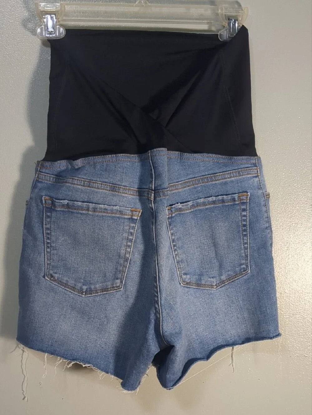 Ingrid & Isabel Black Panel Light Blue Distressed Denim Maternity Shorts, SZ 4